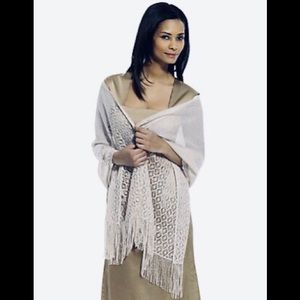 NWT NEW DIRECTIONS Metallic Lurex Crochet Wrap / Scarf
